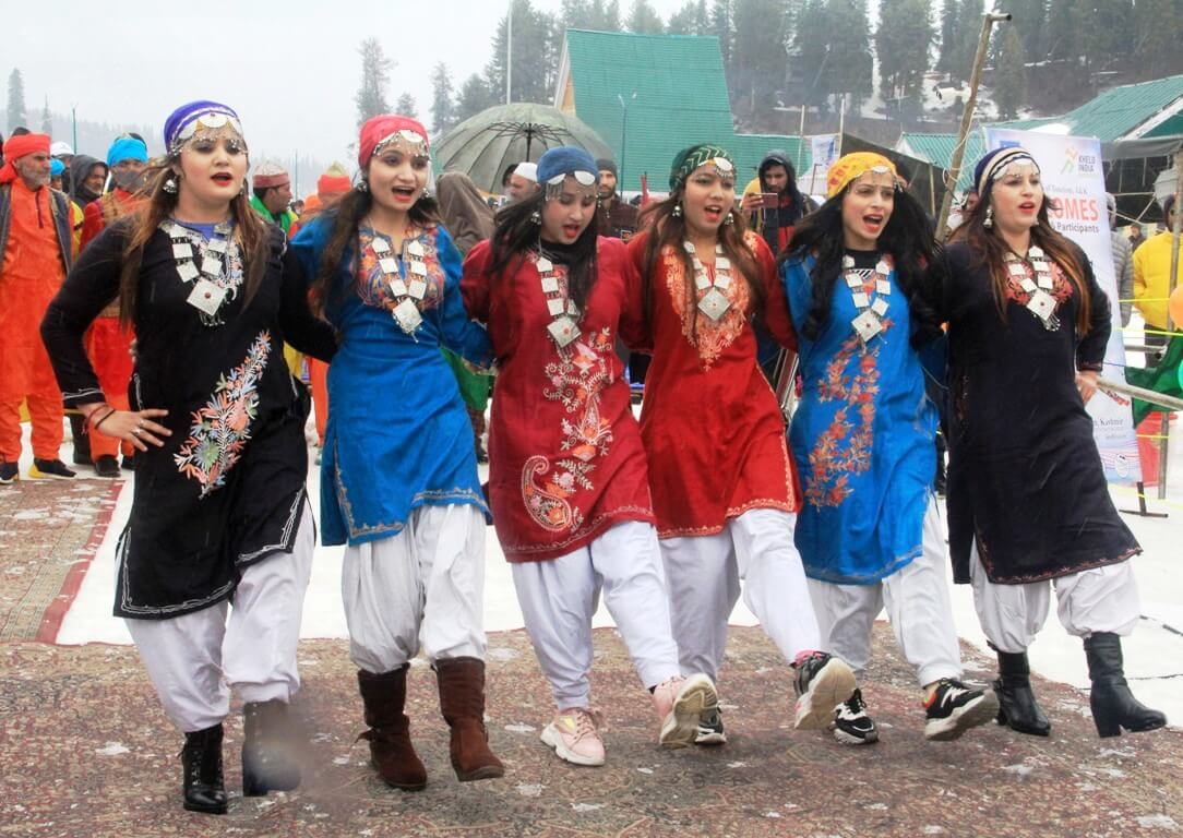 12 Best Places To Visit In Gulmarg - Guide For Tourist