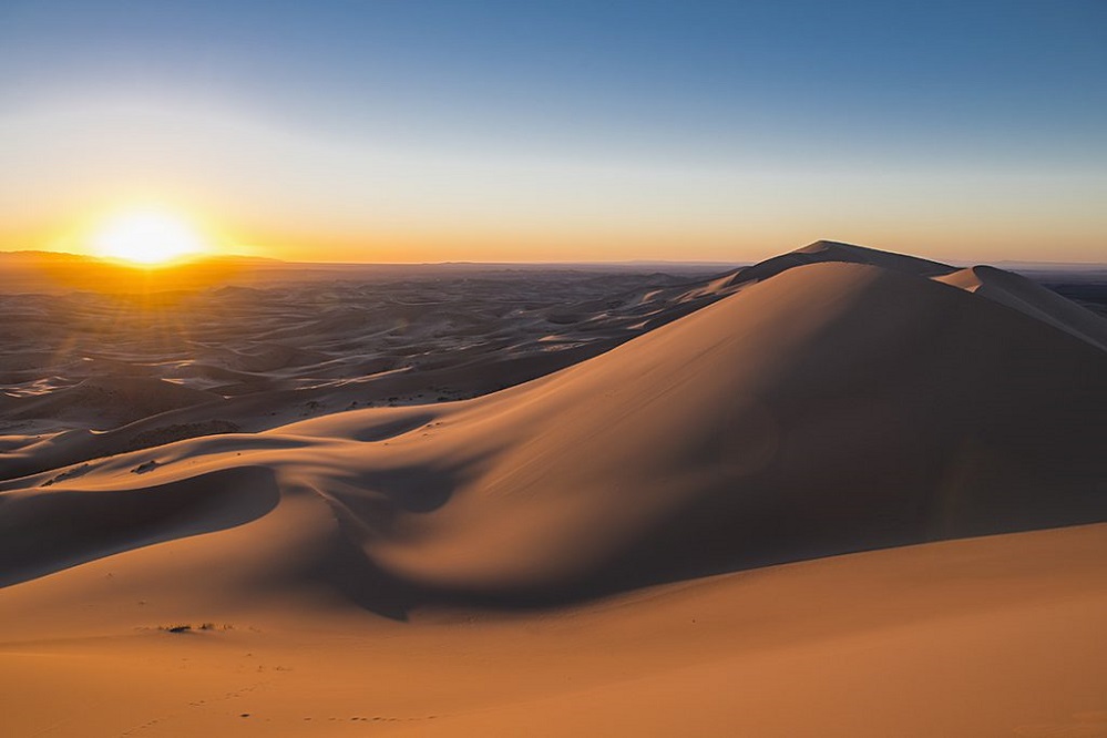 Sounding sand Mongolia