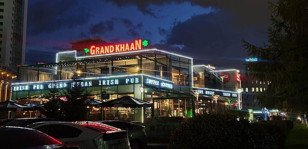 Grand Khaan Irish Pub