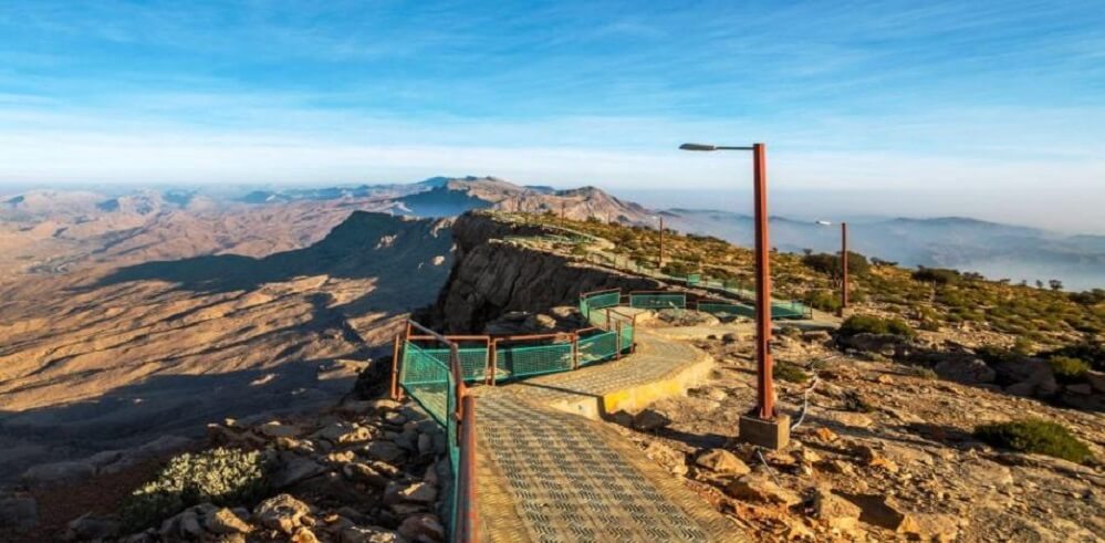 THINGS TO DO IN GORAKH HILL STATION SINDH